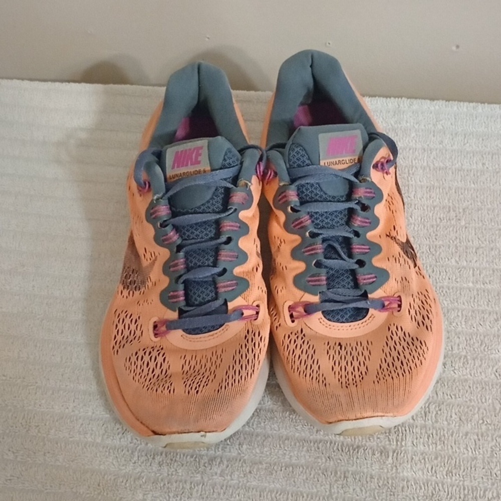 Nike Women's Coral and Gray Lunar glide 5 Athletic Shoes Size 9